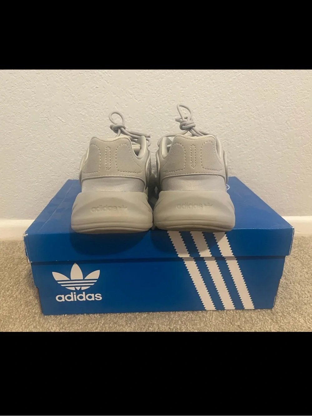 Adidas Ozelia J Triple Grey H03133 size 4.5